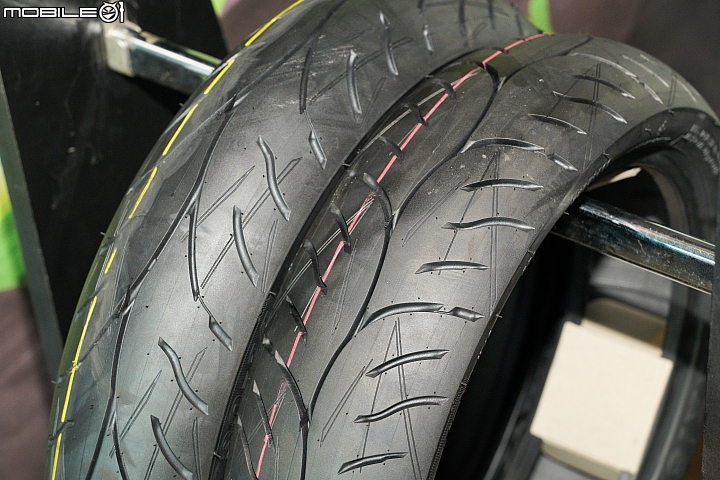 MAXXIS S98 賽道試胎！Gogoro、油車共享強悍抓地表現