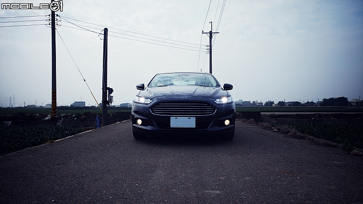 純粹分享Mondeo Hybrid(純圖)