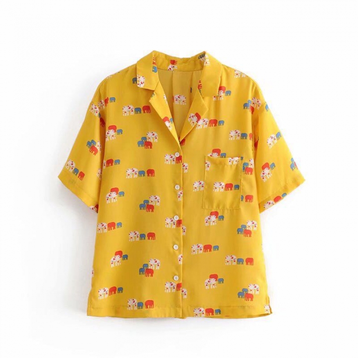 上班穿哪件比較好？襯衣