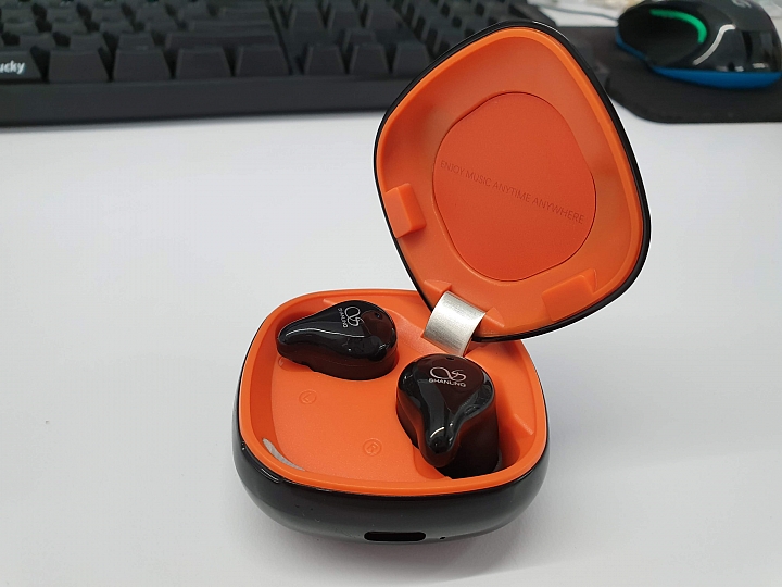 [開箱] 山靈首款真無線耳機MTW100