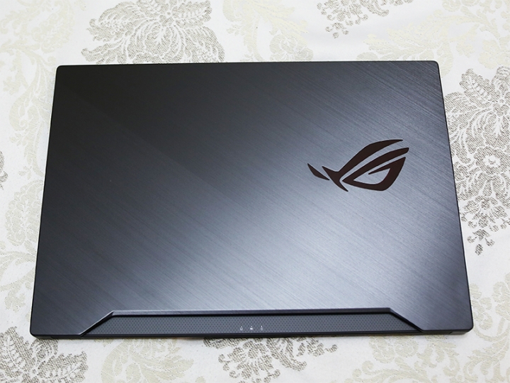 ROG西風M GU502入荷