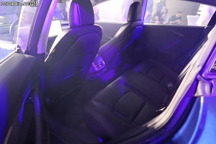 【採訪】三車型等級、155.99萬元起,Tesla Model 3正式在台灣正式發表!