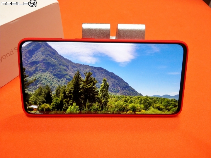 點我看大圖 OnePlus 7 Pro (1+7 Pro) 簡易開箱