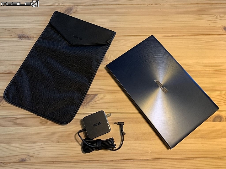 搭載ScreenPad 2.0全球最小13.3筆電Zenbook UX334FL<開箱>