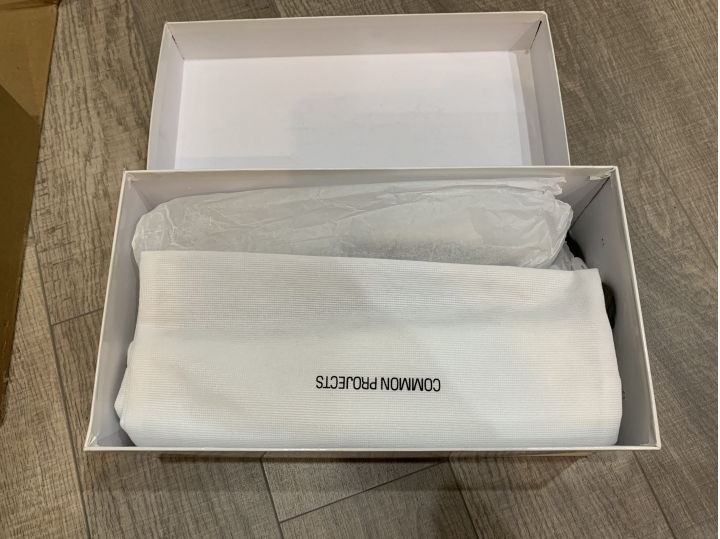 「寄錯開箱」Common projects 雙色運動鞋