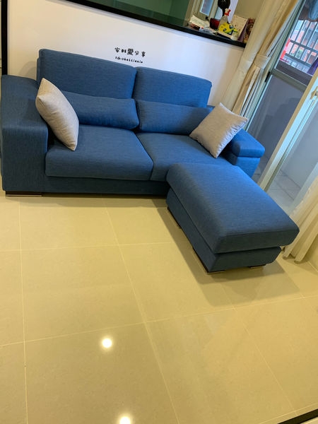 ╭。☆ 庫克沙發 客製化訂作 開箱文☆。╮ 訂製屬於我們家的沙發 品味生活耀眼藍 涼感布料 透氣舒適