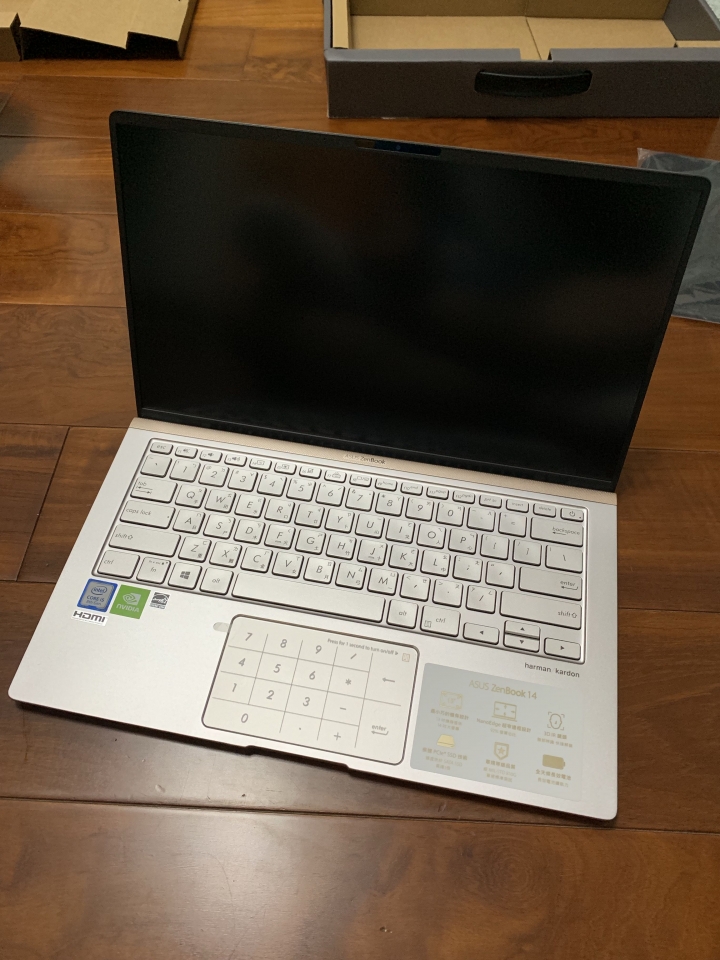 Asus zenbook UX433F