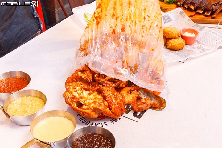 蟹舞 DANCING CRAB 感受以雙手用餐的樂趣滋味