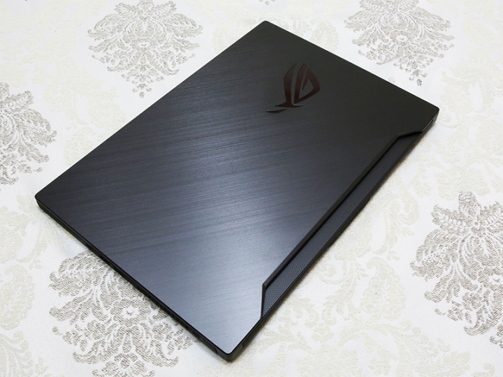 ROG西風M GU502入荷