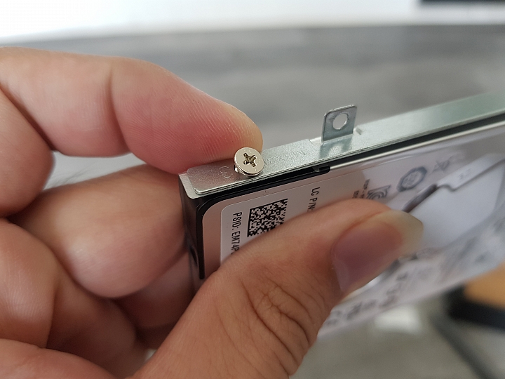 【小宅開箱】acer AN515-54-50LW 擁有競爭力和低價位卻有高品質的電競筆電？！附贈2.5吋硬碟教學