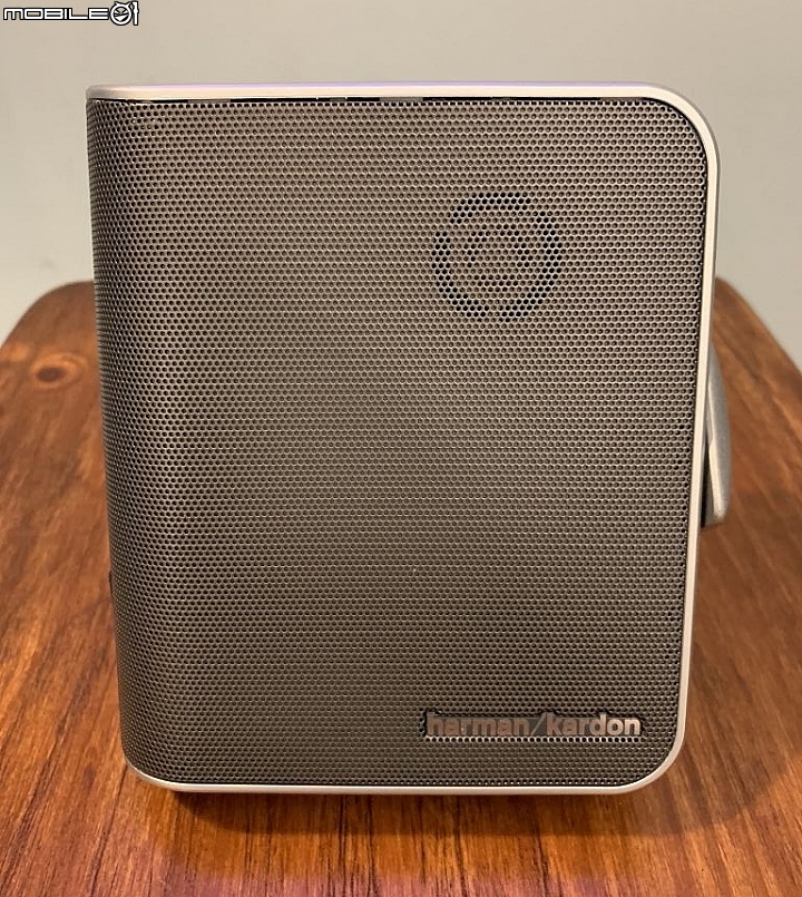 [新機開箱] 易用隨行投影 ViewSonic M1+ 無線藍芽微型投影機