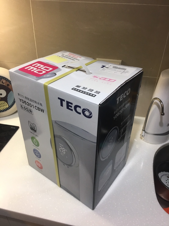 [開箱]東元TECO 5L簡約美型 智能溫控 熱水瓶 YD5201CBW