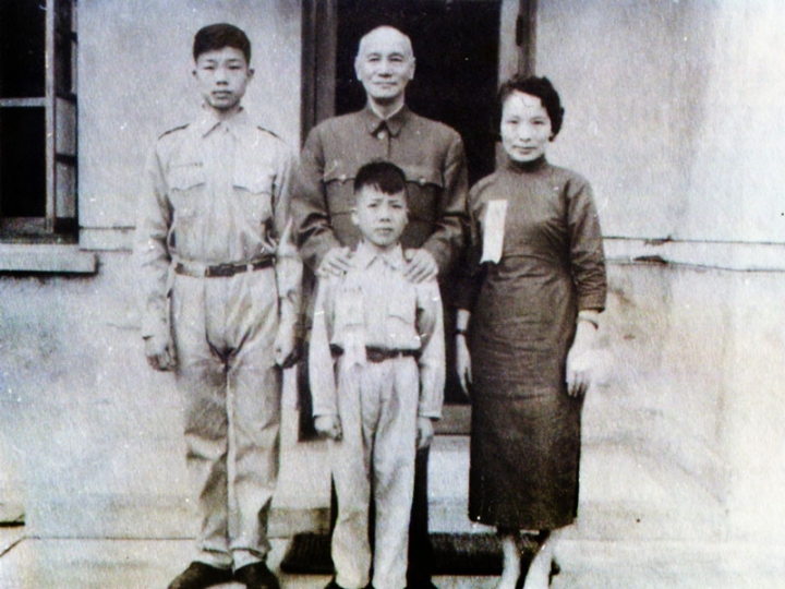 戴笠的後人 --  為救這個人的孫子 蔣中正派特務闖大陸…