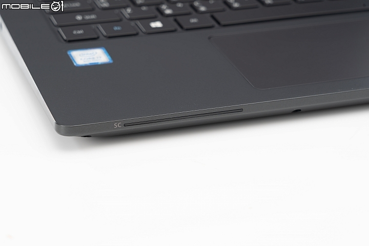 Acer TravelMate P6 輕薄至上的商務良伴！