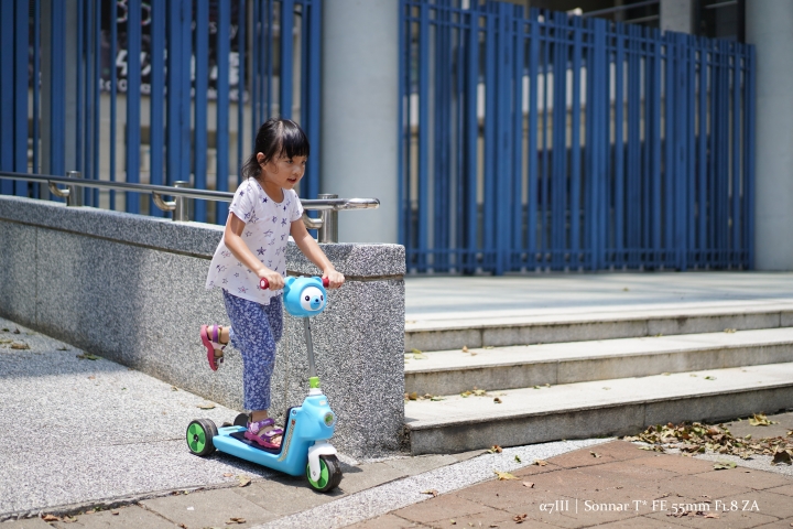 點我看大圖 《Sony α7III親子攝影》索向披靡,尼情我願