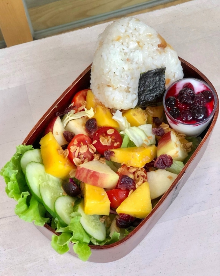 【日暖咖啡】桃園日式文青小店|企鵝飯糰|甜點蛋糕