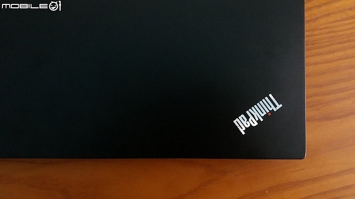 ThinkPad E595 小開箱 + 小升級