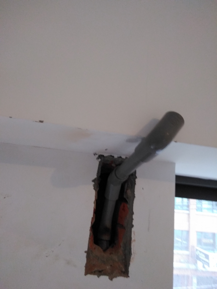 DIY冷氣排水挖管移位，未完，待續