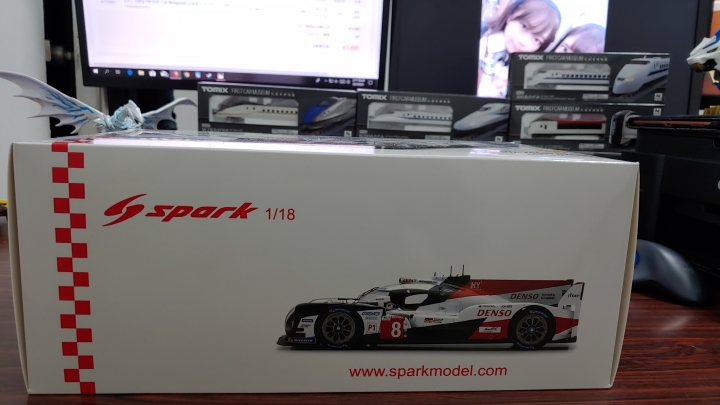 [開箱]1/18 SPARK Toyota TS050 2018