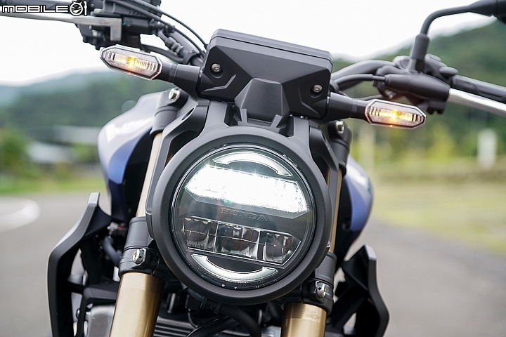 2019 HONDA CB300R 試駕 極輕量運動街跑誕生