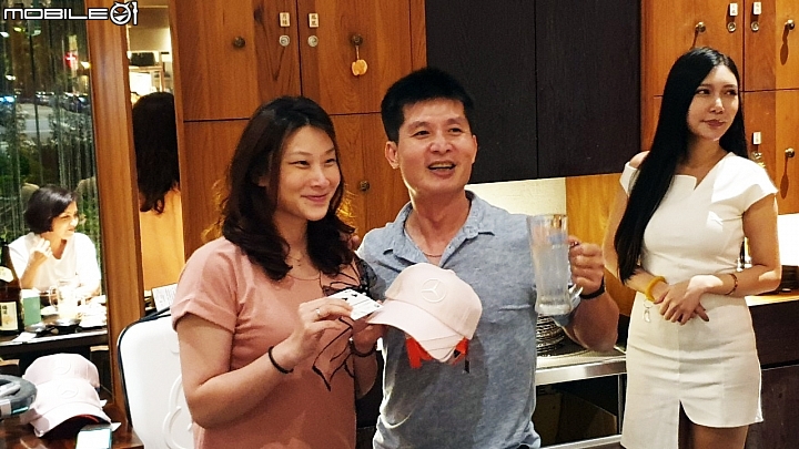 【遊記】洗車嘴砲不如來一聚 - W213 車友中秋胡同燒肉吃到飽！