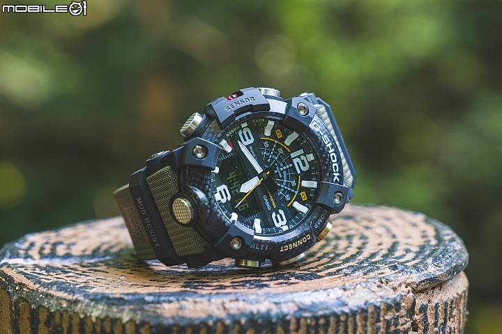 CASIO G-SHOCK MUDMASTER GG-B100 碳纖維上身 強悍泥人錶