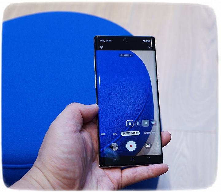 更新!!我真的剁手去買一台10+ 了《Galaxy Note10 旗艦體驗》智慧生活的指揮家 >> S Pen 就是好用的讓我回不去了