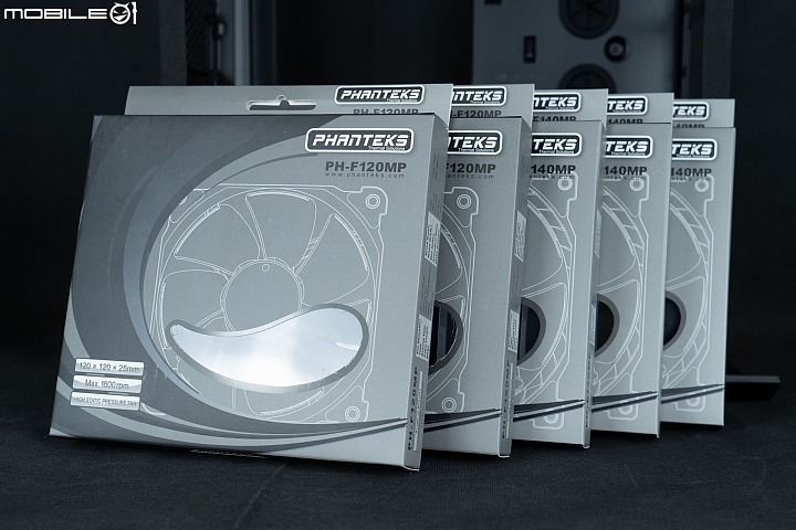 點我看大圖 穠纖合度的Evolv (? Phanteks Enthoo Evolv MATX