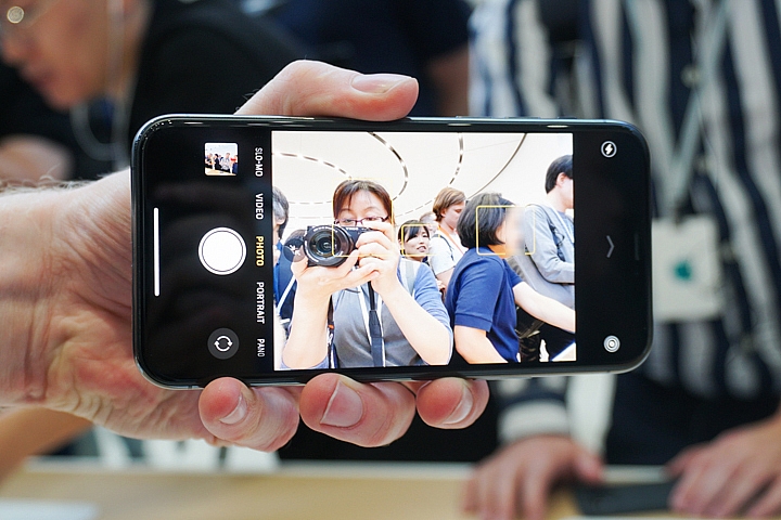 Apple iPhone 11 Pro 動手玩！三鏡頭何止超廣角如此簡單