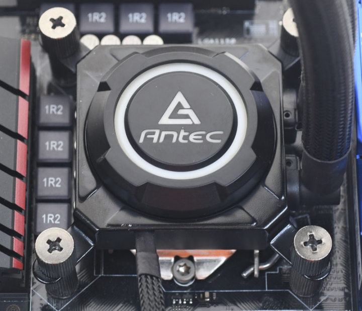 Antec KUHLER H2O K240 RGB一體式水冷散熱器簡測