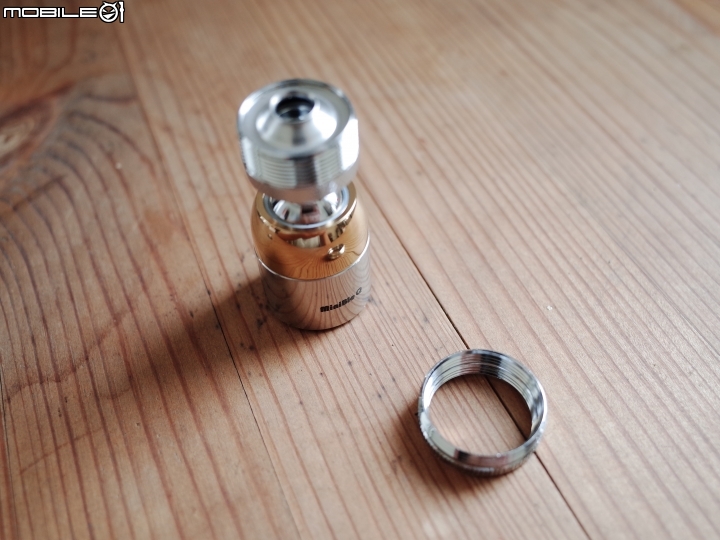 點我看大圖 開箱|MIT主婦廚房必備小物|MiniBle Q微氣泡起波器-轉向版