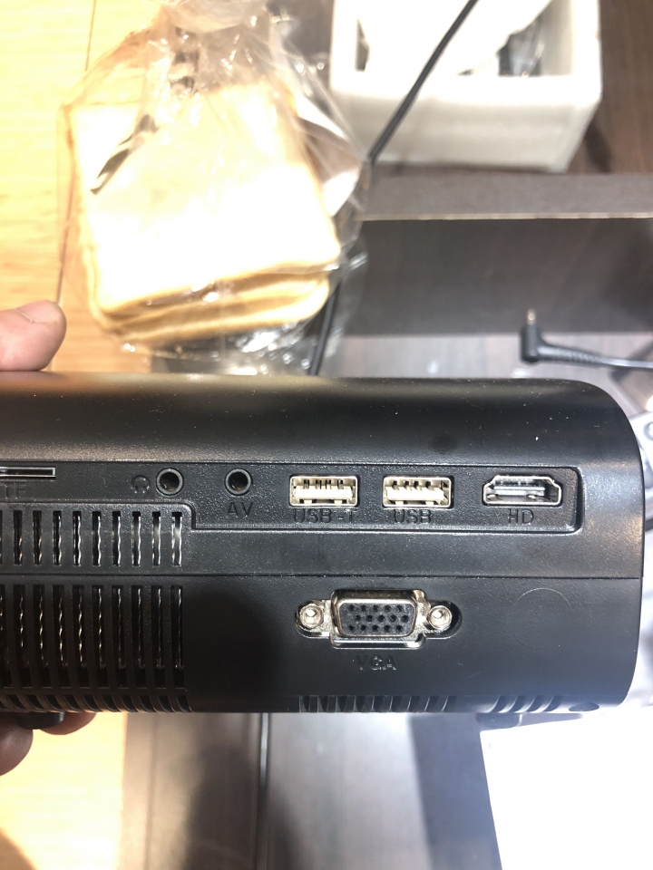 求解 電腦+5.1聲道家庭劇院+投影機