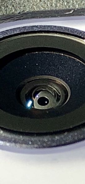 iPhone11 鏡頭入塵
