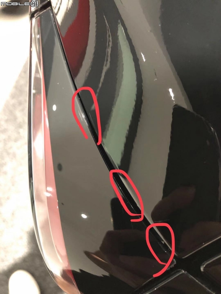 Tesla Model 3 交車紀錄 11/14OTA更新至2019.36 充電施工.保險.組裝瑕疵等