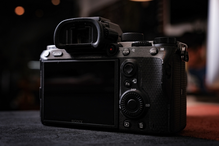 A73 機身仿富士復古貼膜 + Tamron2875 迷彩貼膜 LIFEGUARD 開箱