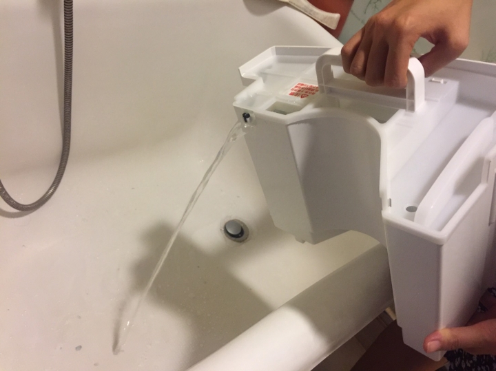 【開箱】威技12公升除濕機，我終於可以揮別霉味啦！