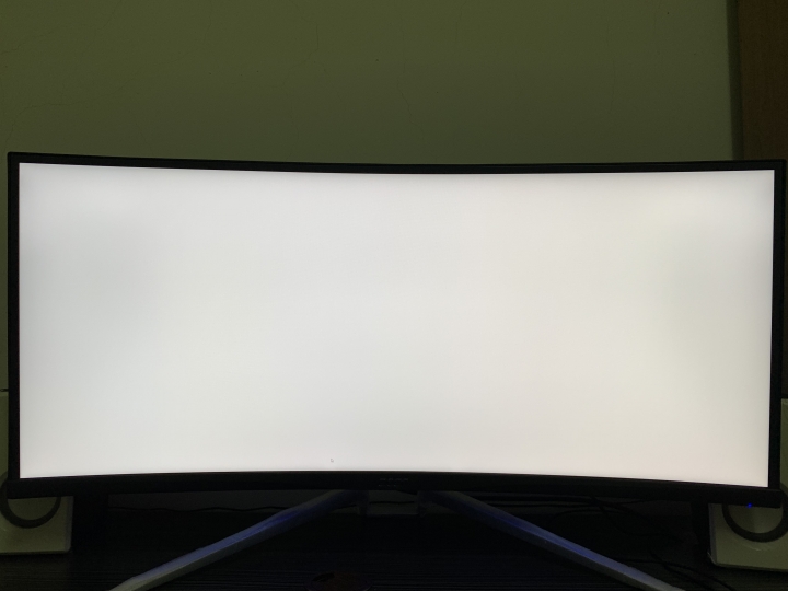 ACER 螢幕漏光問題請教