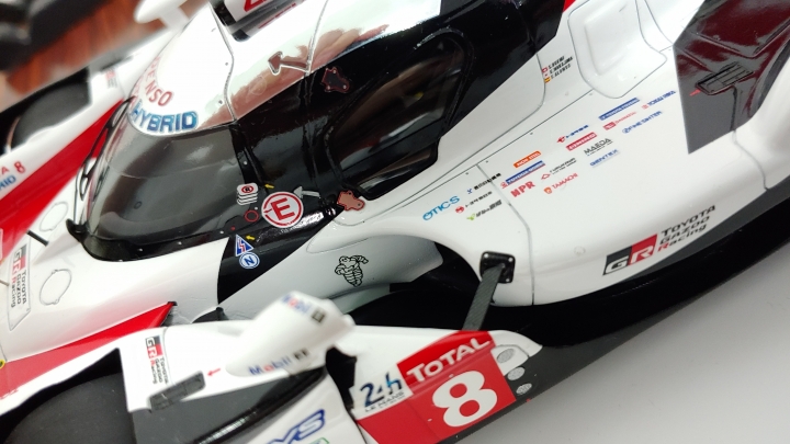 [開箱]1/18 SPARK Toyota TS050 2018