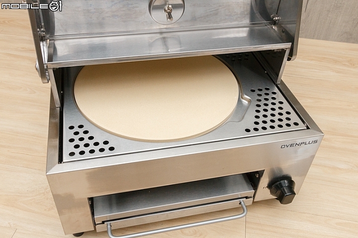 OvenPlus 多功能Pizza烤肉爐 成為烤肉好手不是夢