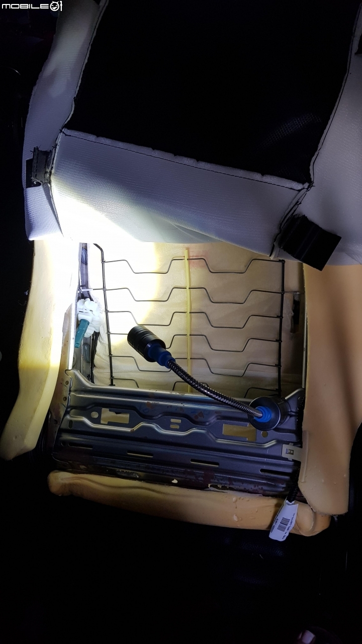 [DIY] Focus MK3 安裝雙前座手動調整腰靠
