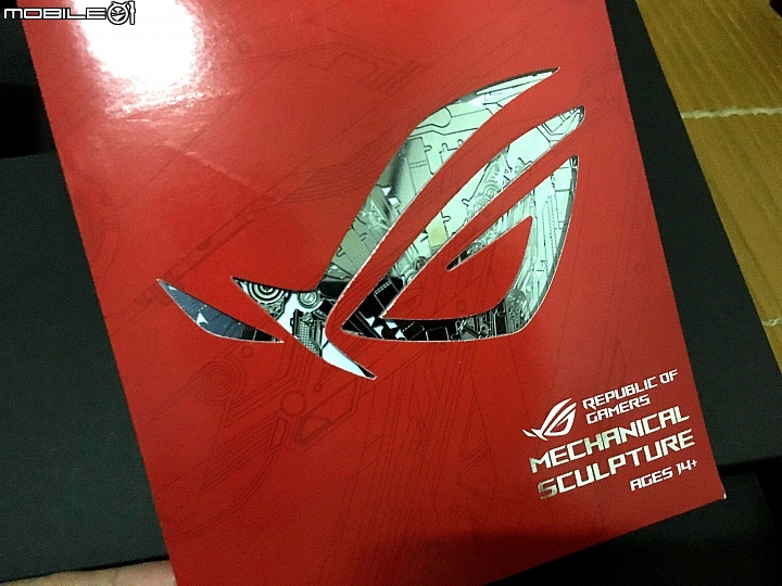 點我看大圖 終於到我家:西風之神 GX701GWR 入手心得