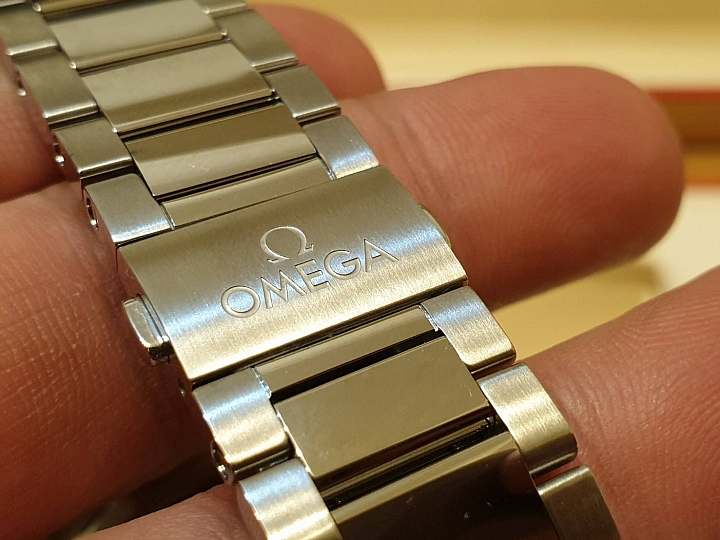 點我看大圖 【開箱】omega seamaster aqua terra 41mm 簡易開箱(2019/09/09新增近照)