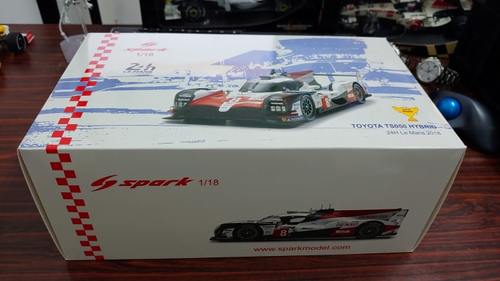 [開箱]1/18 SPARK Toyota TS050 2018