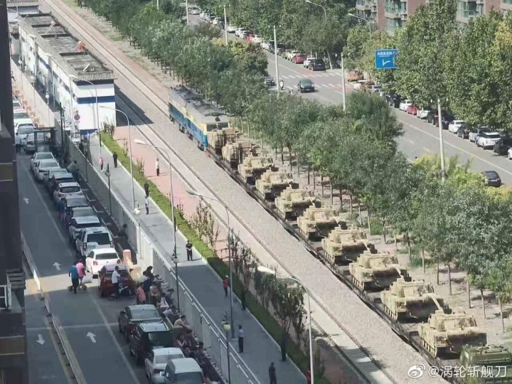 緊張進行中
