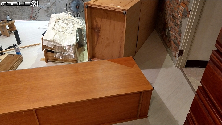 【DIY】北歐輕工業風 臥室 輕裝潢改造(圖多)
