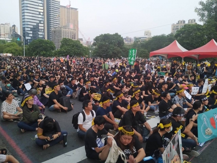929反極權高雄聲援 主辦單位宣稱2000人到場