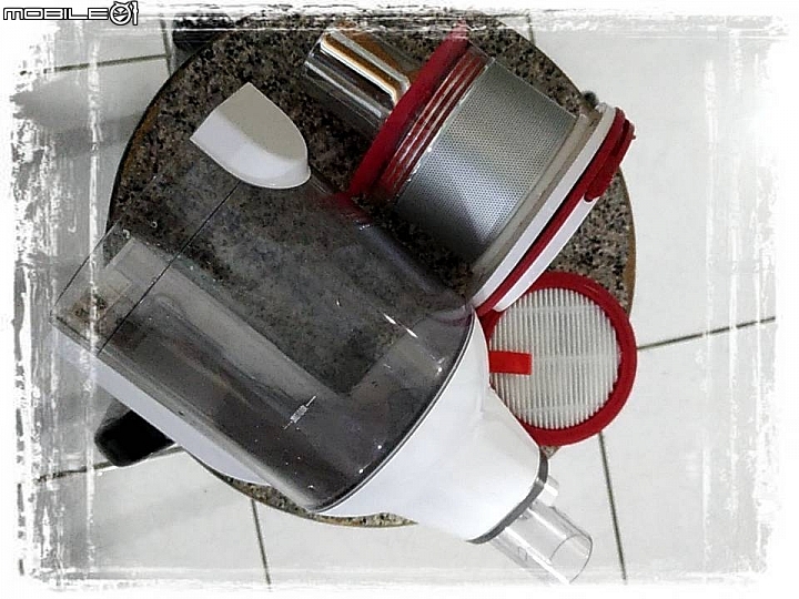 試用《PUPPY小狗電器T10 Home無線手持吸塵器》不管黑狗白狗,能讓全家人遠離塵蟎的,就是小狗