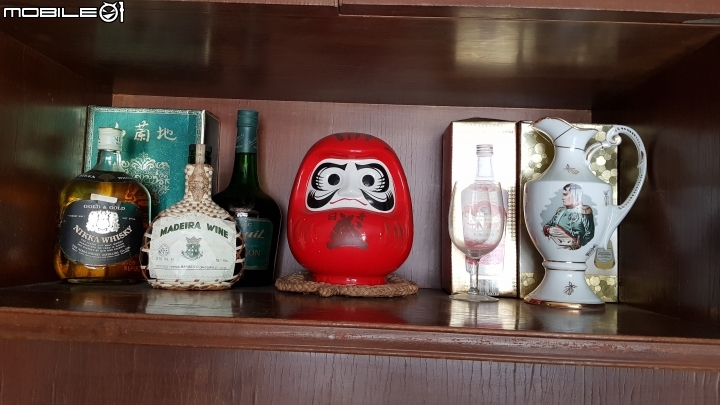 請問版上各位大大  家裡老酒的殘值