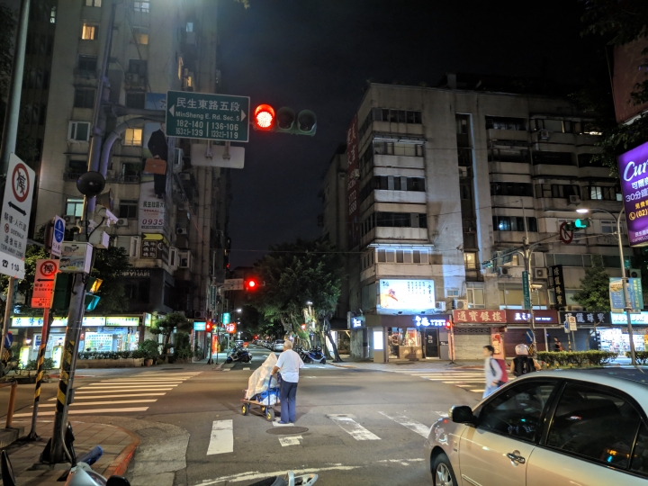 realme 3 pro使用兩個月心得(含GCAM測試)