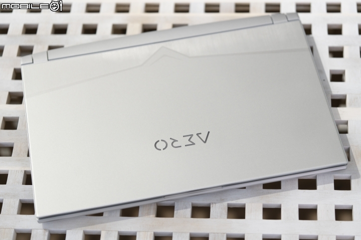 頂規 New AERO 15S OLED XA 銀色 開箱~